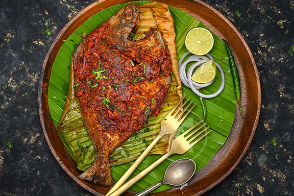 Pomfret(black) Pollichathu 